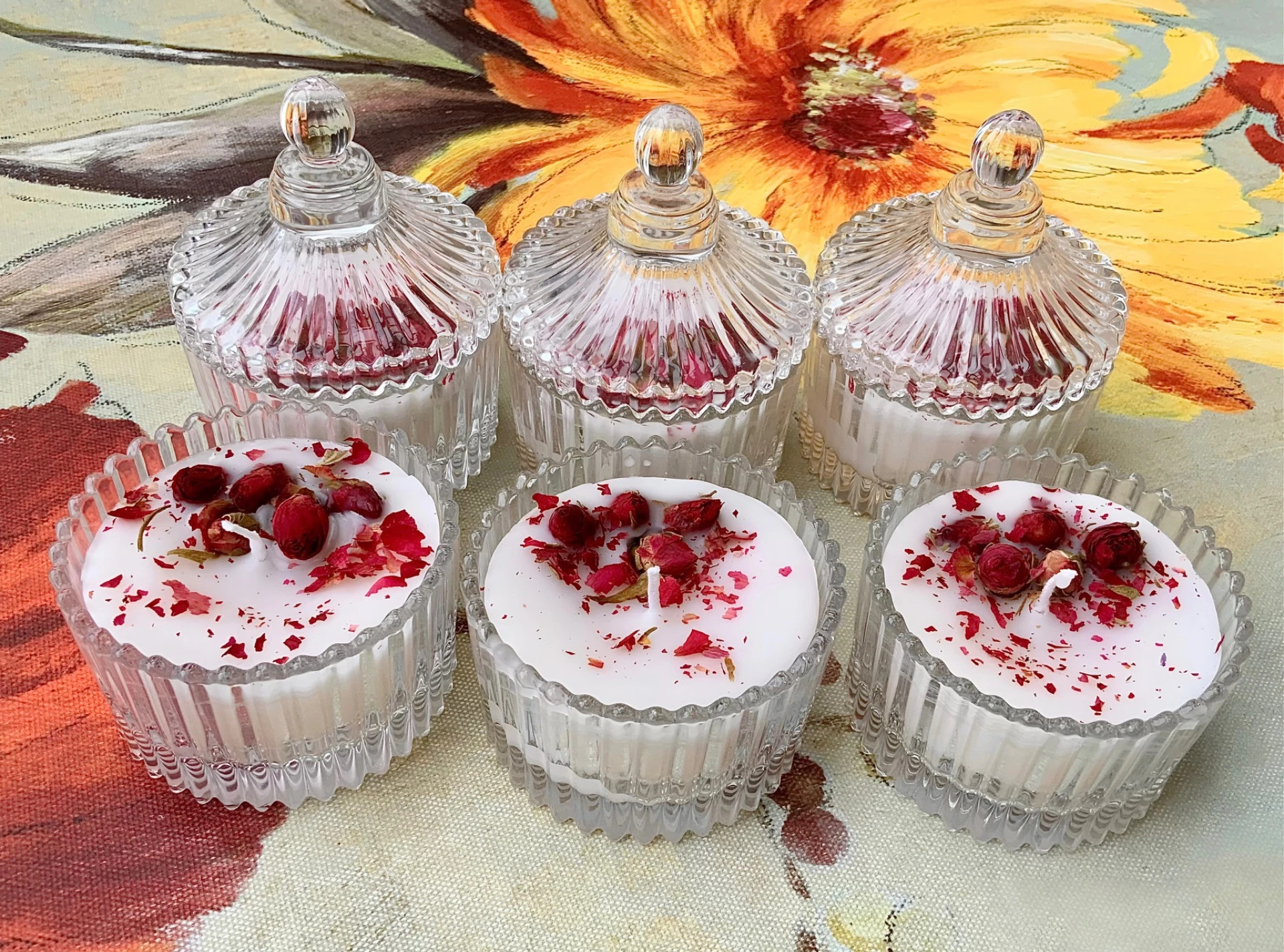 Lumânări din ceară de soia cu parfum de trandafiri